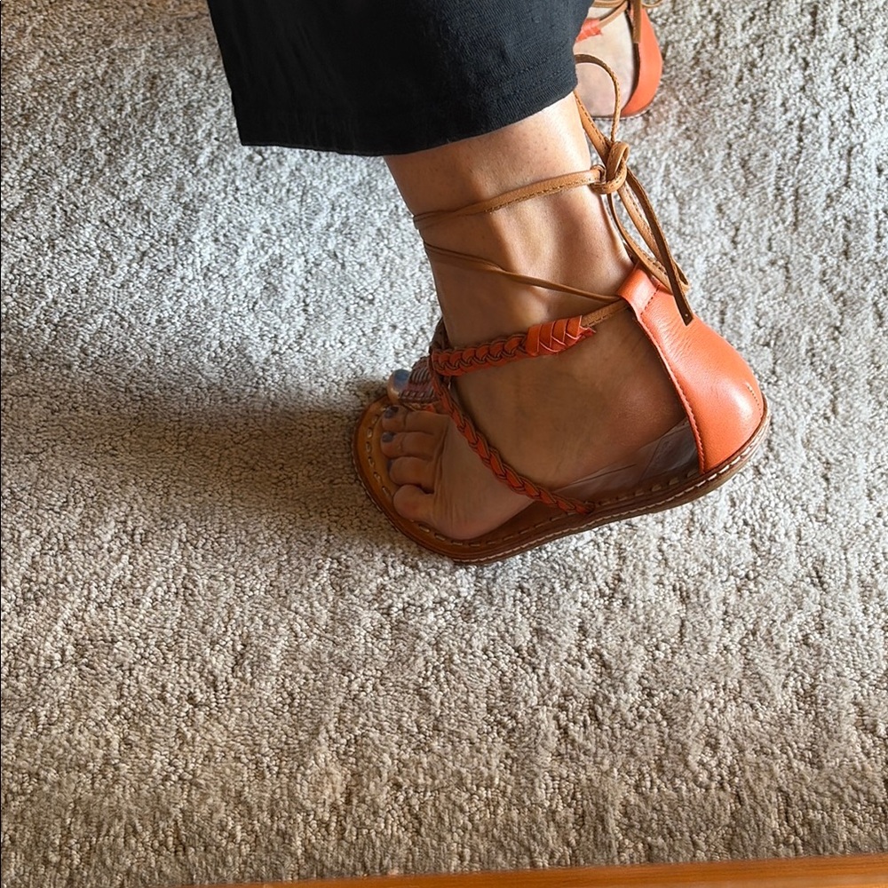 Women’s Dolce Vita Orange Braided T-Strap Sandals - Picture 3 of 8